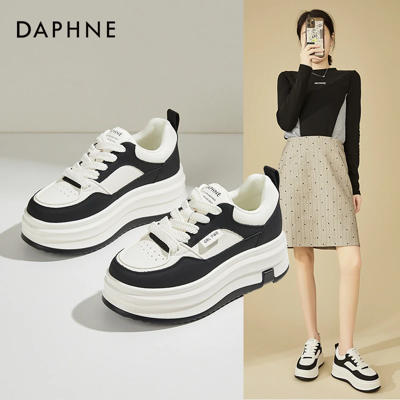 Daphne/达芙妮百搭厚底小白鞋女春季时尚休闲板鞋系带拼色运动鞋