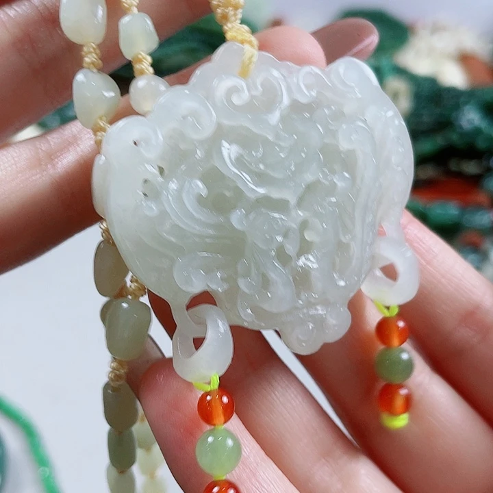 未镶嵌和田玉挂件