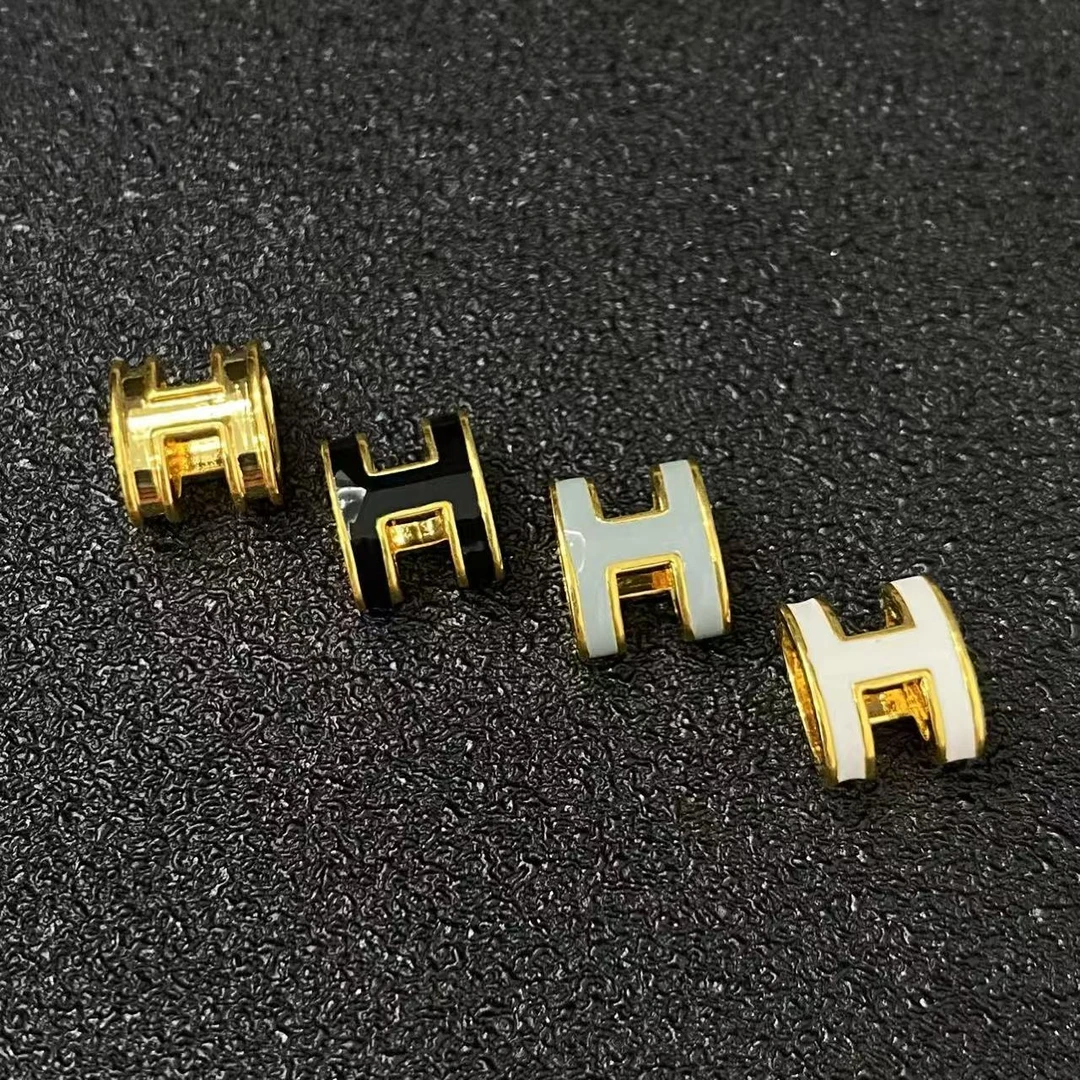 18k金Au750珐琅H吊坠#D114（送银项链）