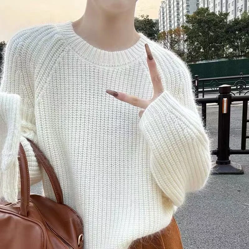 百搭新款法式圆领羊毛衫高端轻奢时尚长袖针织衫慵懒风插肩打底衫