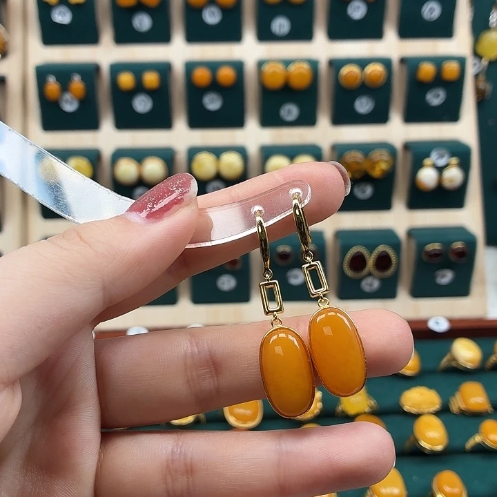 琥珀银S925镶嵌耳饰