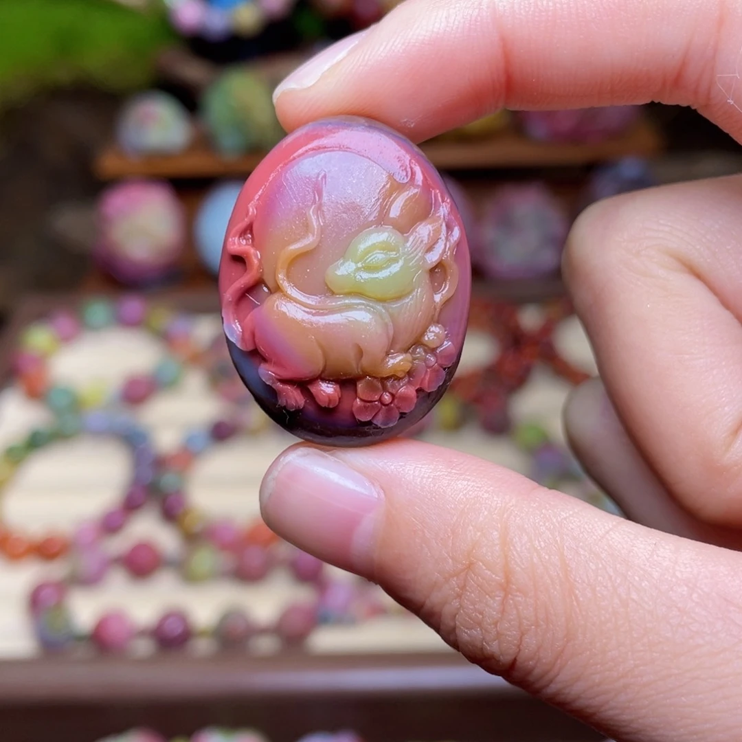 玛瑙/玉髓未镶嵌珠宝半成品盐源玛瑙福利清货九尾吊坠