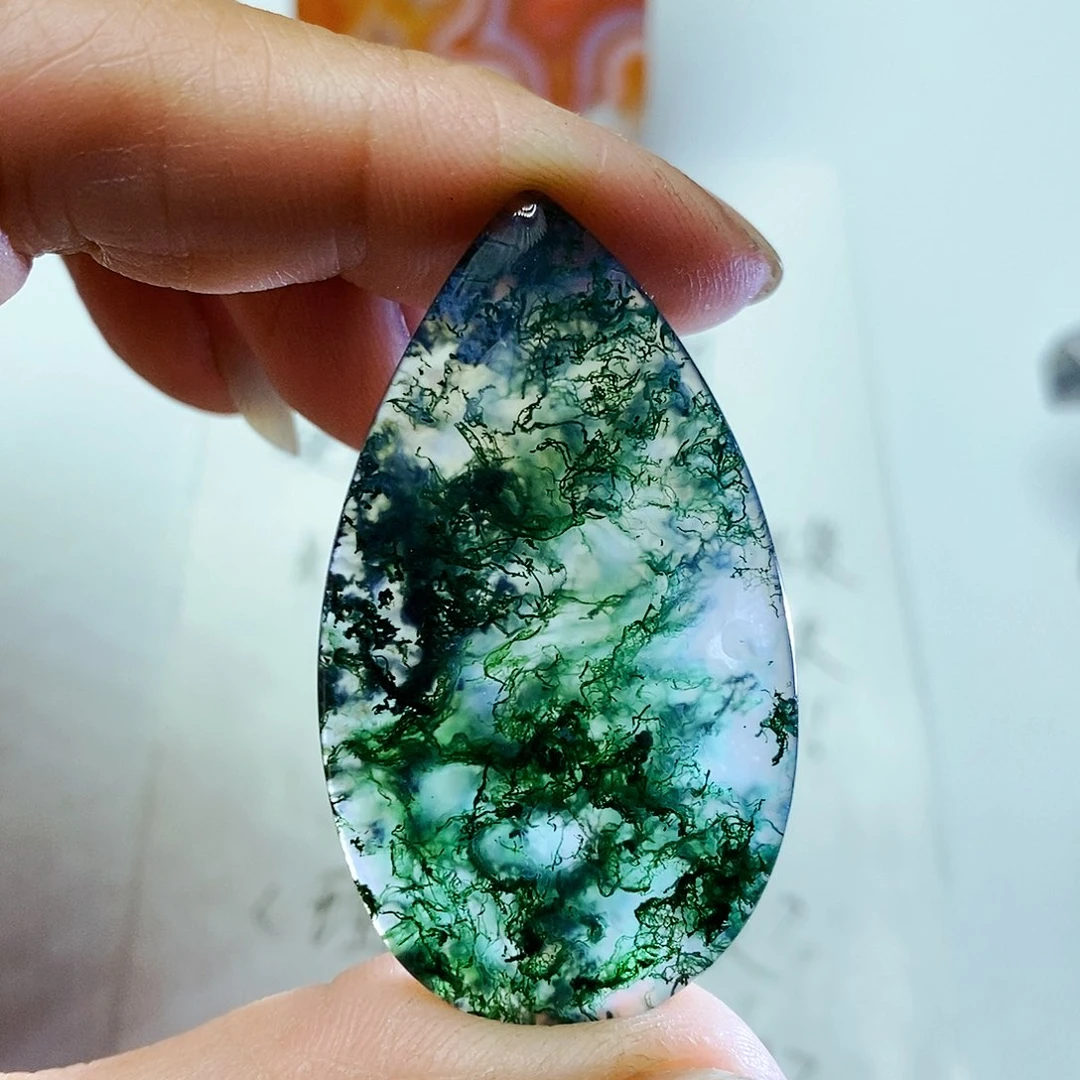 玛瑙/玉髓颈饰未镶嵌若*