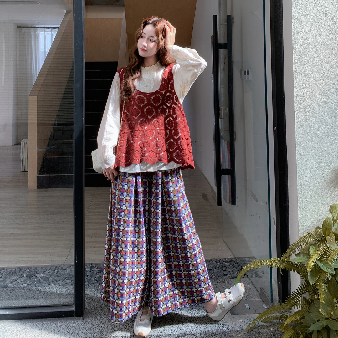 针织艺术感套装女2025早秋新款镂空休闲花边衬衫格纹显瘦三件套