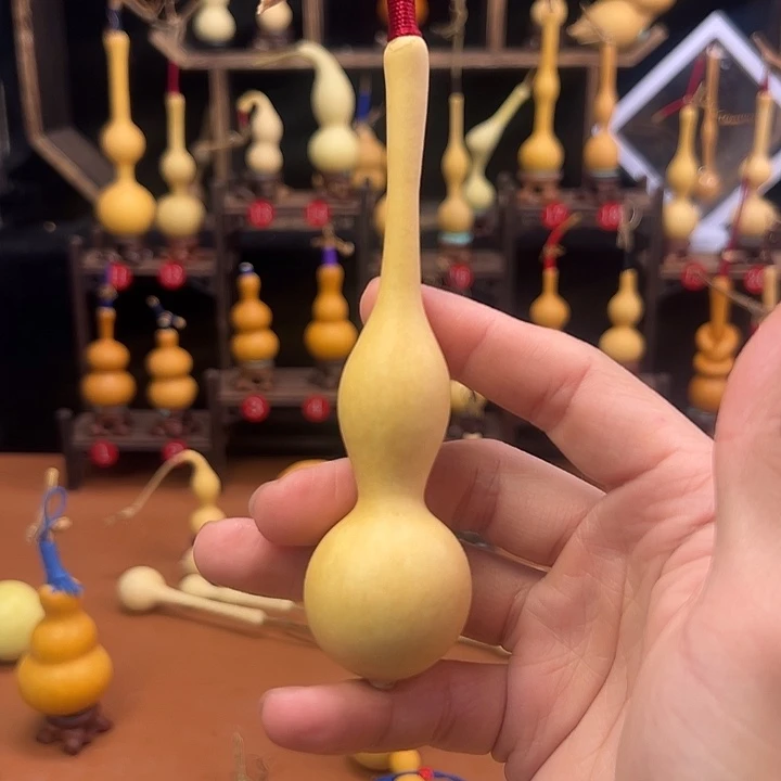 溪***石葫芦笙等乐器的演奏