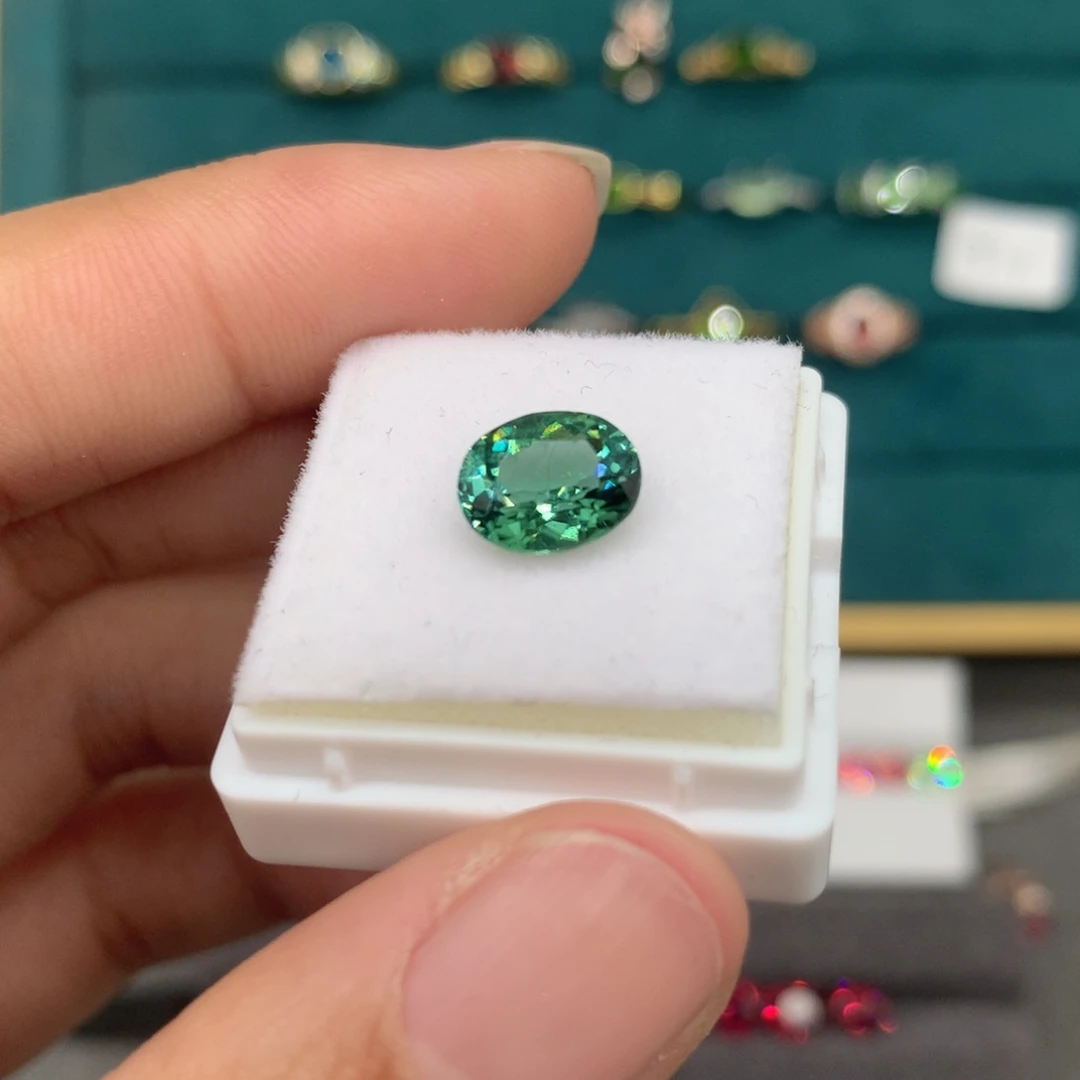裸石碧玺未镶嵌1.76克拉孔雀绿