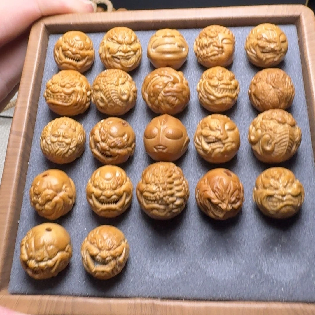 吊坠猴头核桃瑕疵品单籽三个