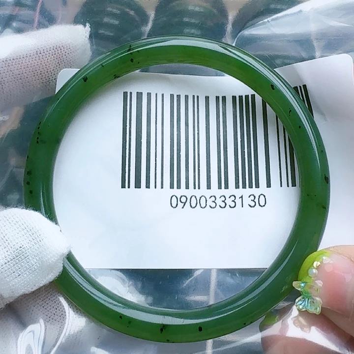 和田玉（碧玉）手镯未镶嵌5859微包容