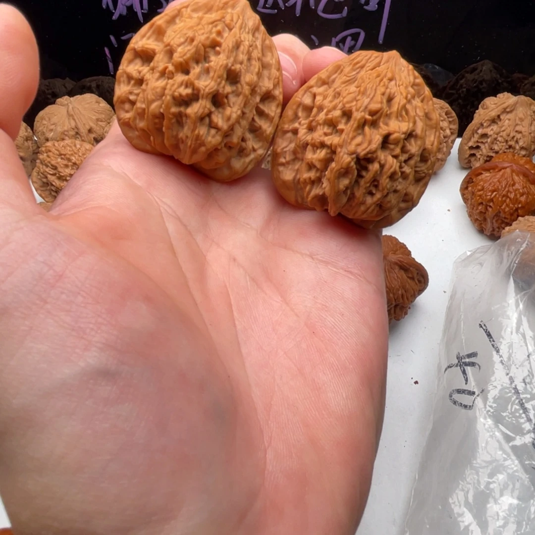 核桃把件40全品无药虎头