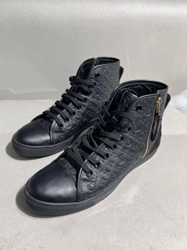 99新 LouisVuitton/路易威登 板鞋休闲鞋 38.5码黑色