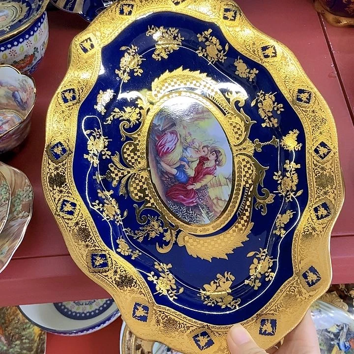 微瑕……………………………………