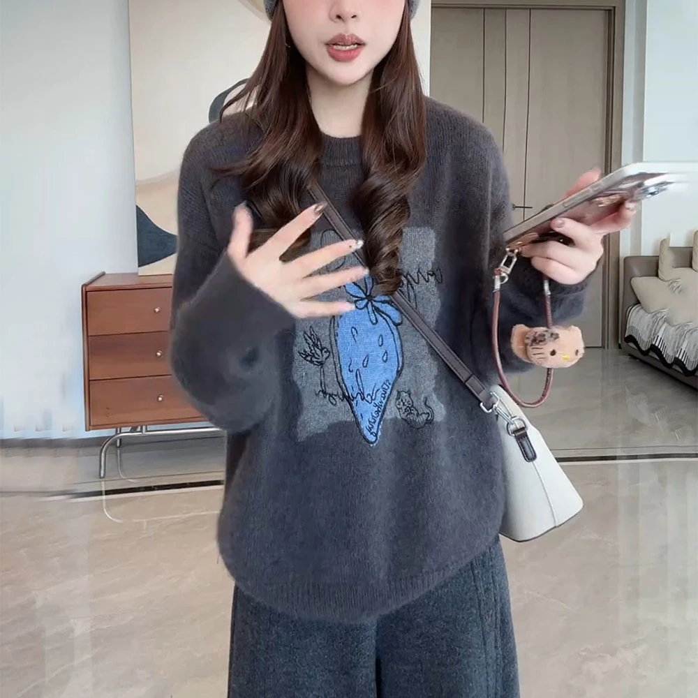 灰色圆领刺绣毛衣女士秋冬慵懒高级感宽松显瘦内搭打底针织衫上衣
