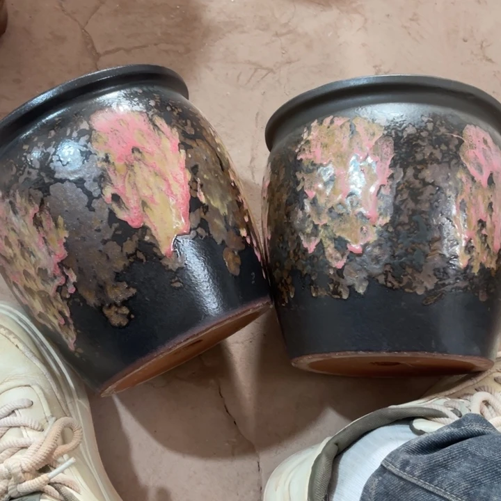 红泥花盆口径20高度20两只正品