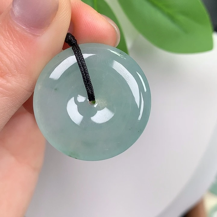 翡翠未镶嵌颈饰28.7-5.4mm