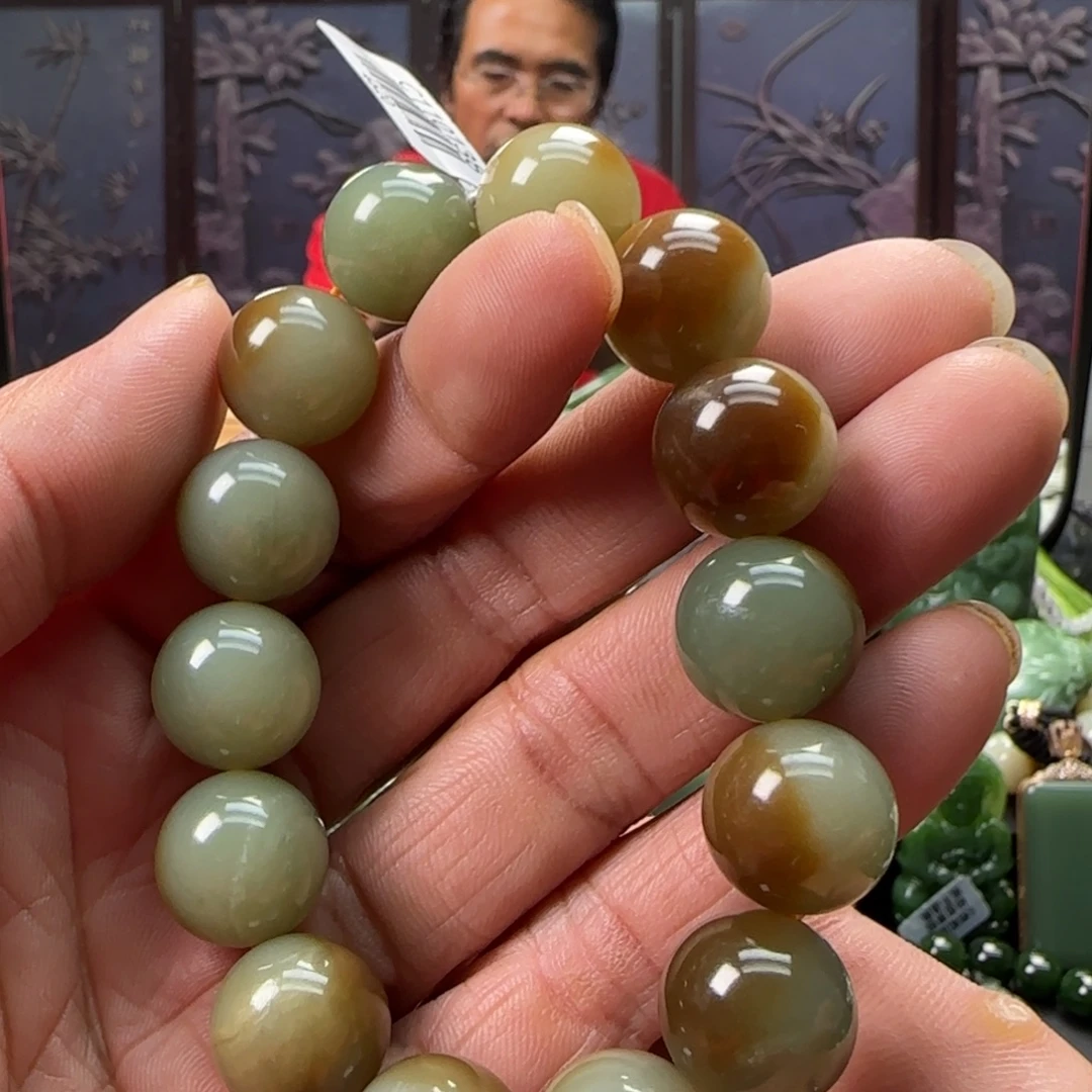 和田玉未镶嵌珠宝奇石