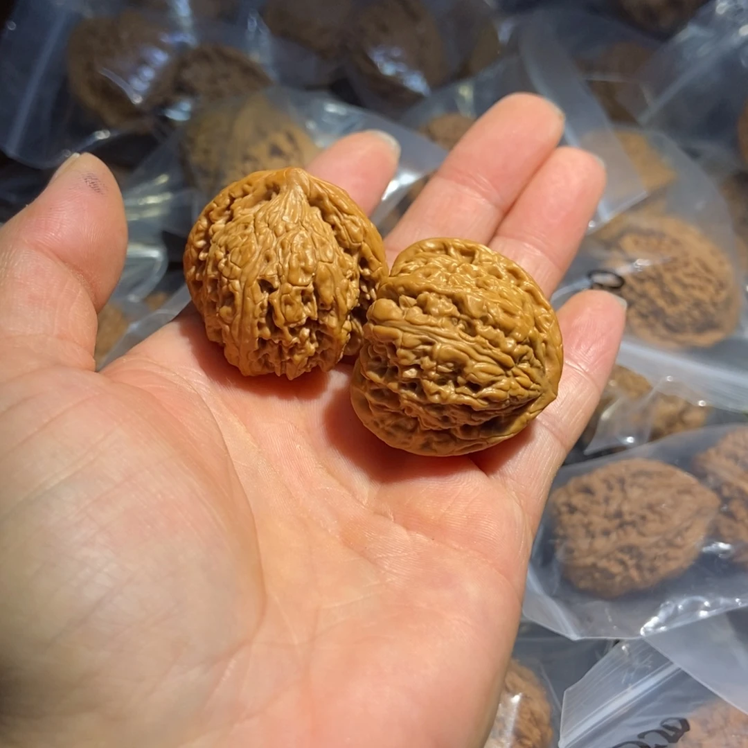 文玩核桃吊坠承德密纹20