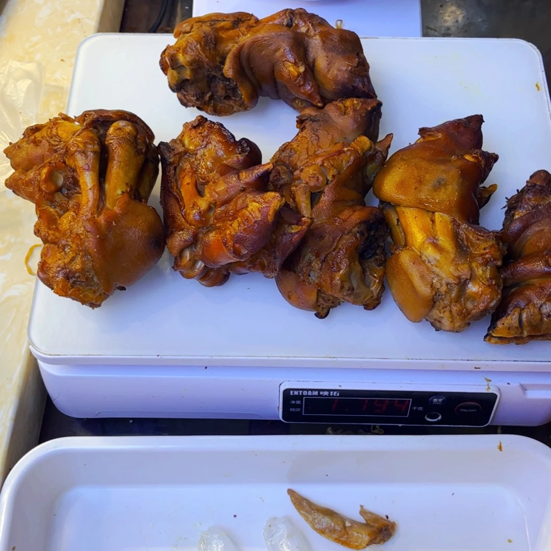 六个小猪手99特价包邮