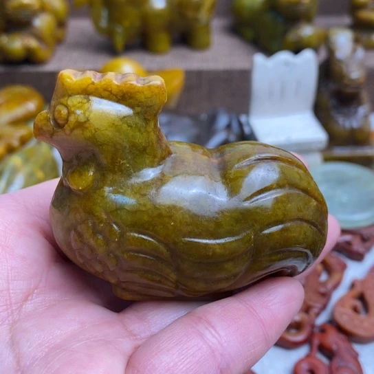 蛇纹石玉未镶嵌颈饰26