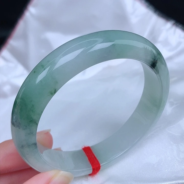 未镶嵌手镯翡翠天然
