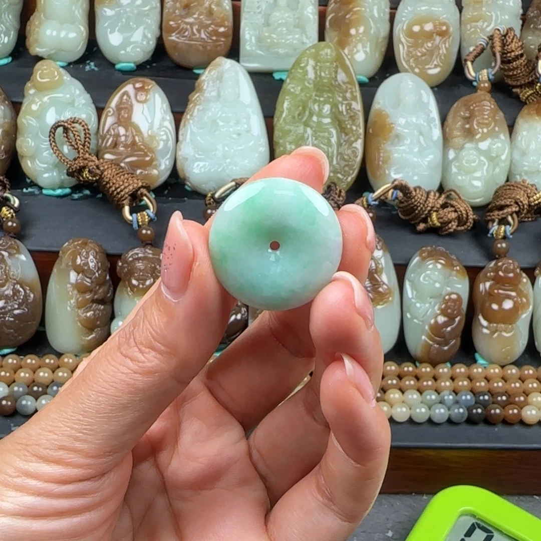 简***单未镶嵌和田玉挂件