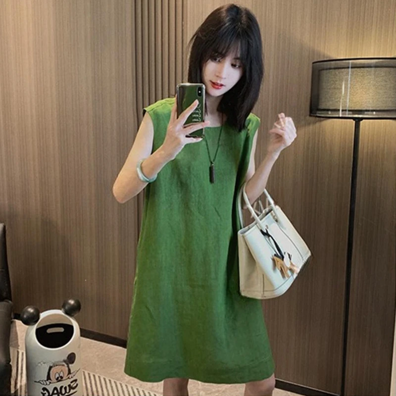 2025夏季新款高端复古红色连衣裙女慵懒风松弛感中长款无袖背心裙