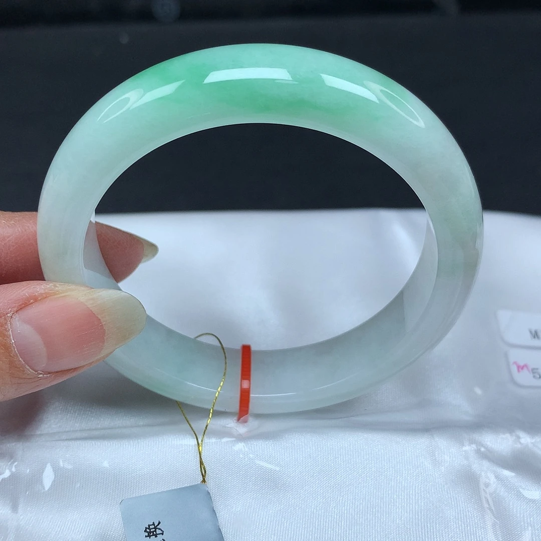 翡翠未镶嵌手镯55圈935