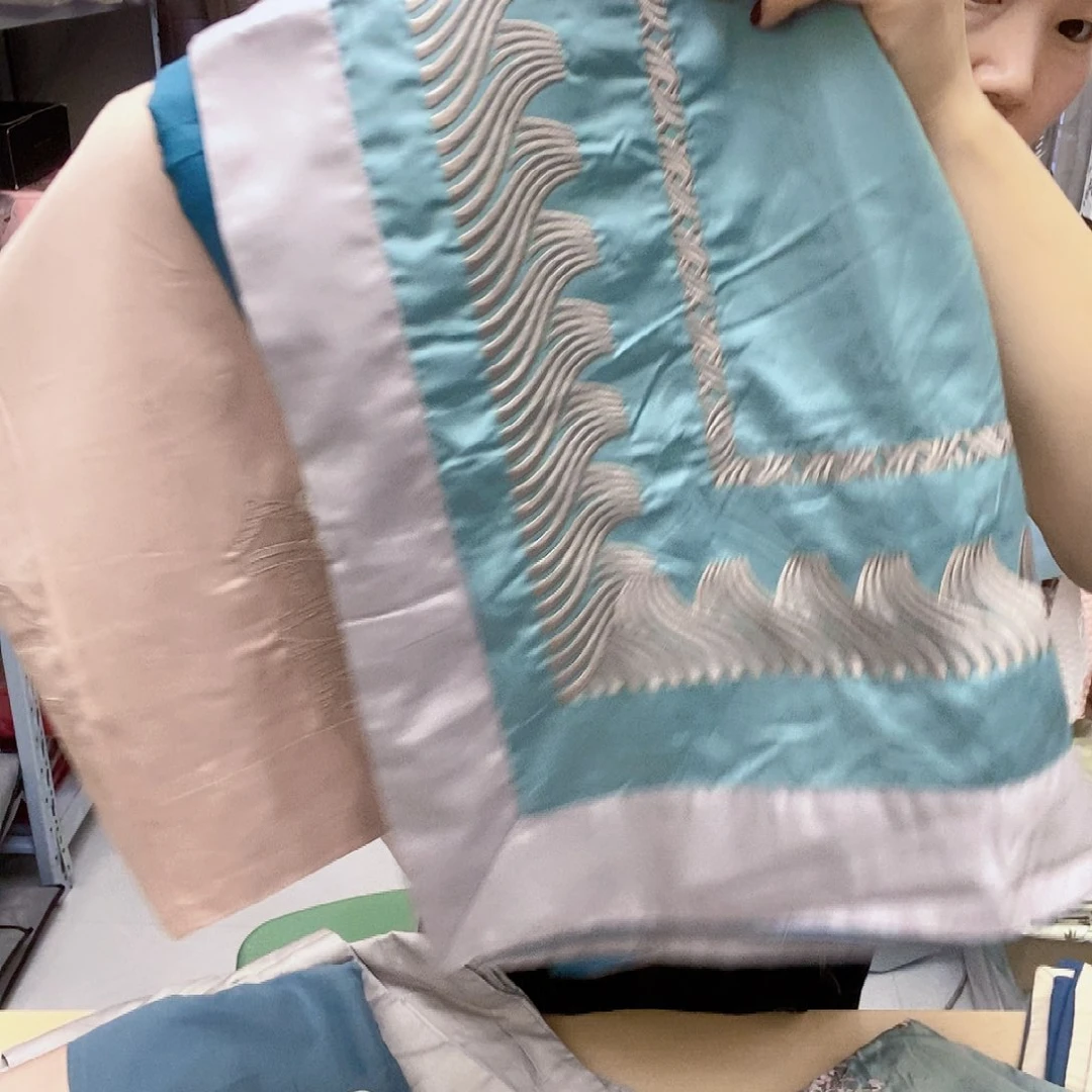 莱赛尔纤维聚酯纤维枕套微瑕疵两队装