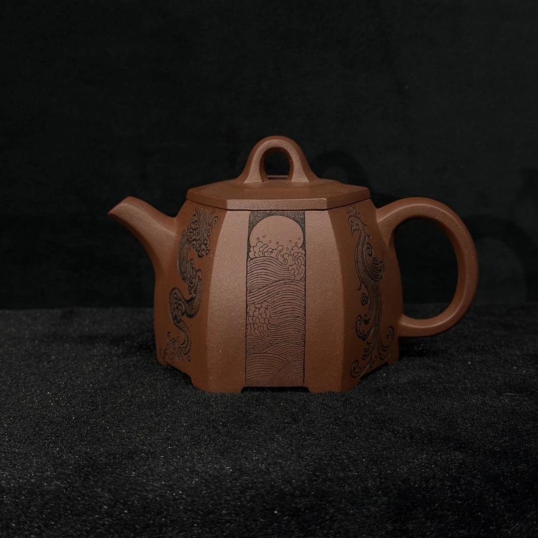 31/XY-011/许悦/六方金钟/中槽清