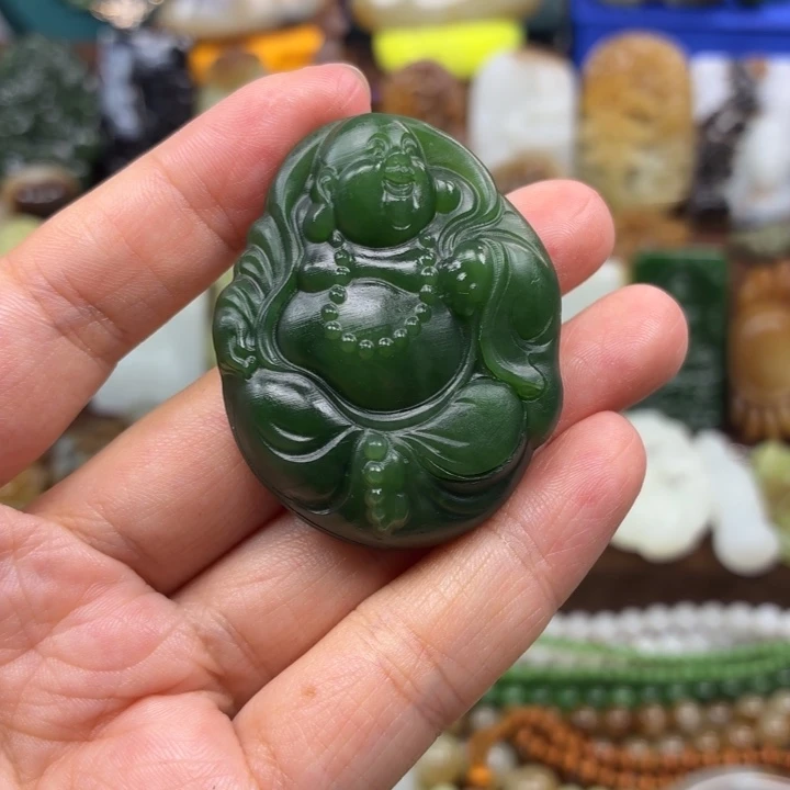 H***Q颈饰未镶嵌和田玉