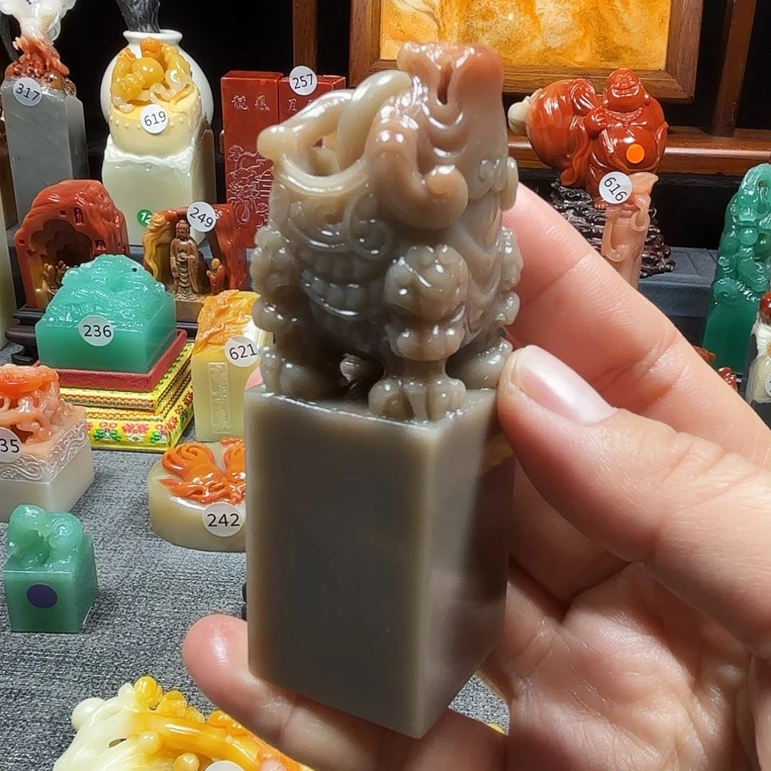 寿山石印石顶天立地8