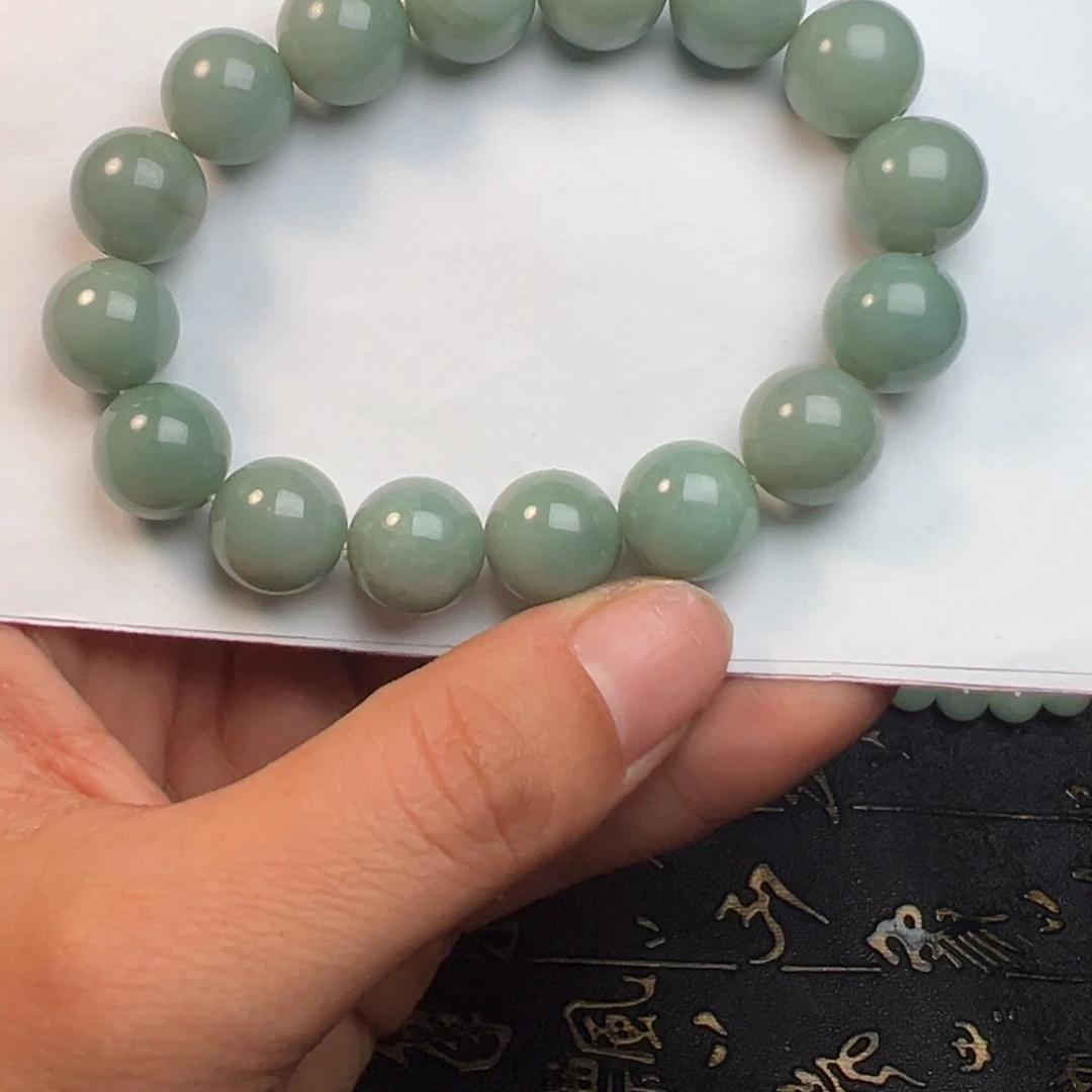 翡翠颈饰未镶嵌翡翠手串