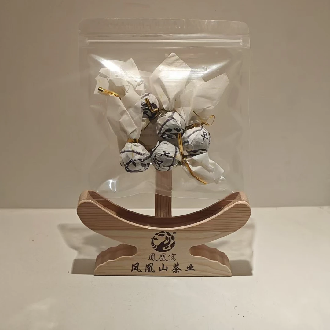2019年凤凰窝·凤凰古龙珠生茶