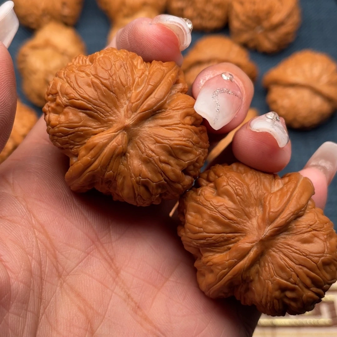 钢****文玩核桃吊坠40全品元宝。