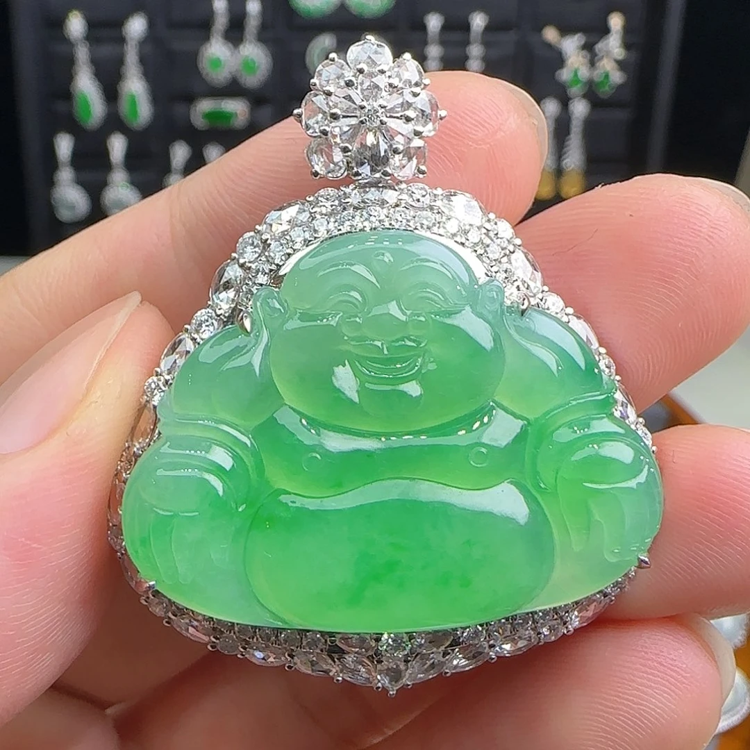 翡翠18K金镶嵌颈饰天然翡翠