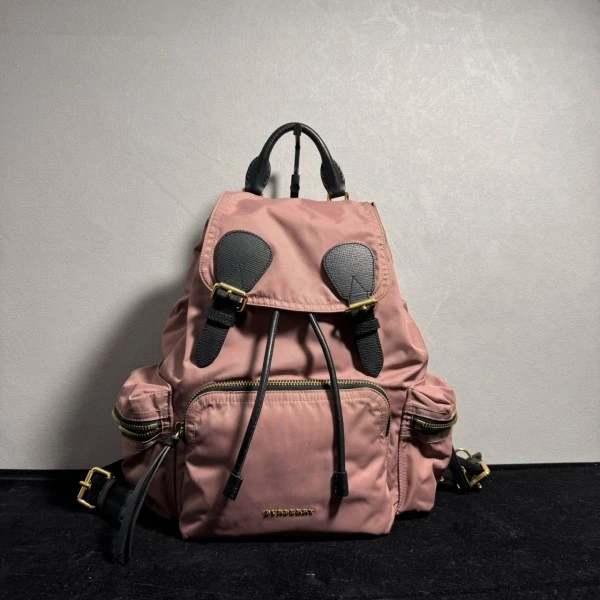 95新/博柏利/市场价11800/包包/250215XZ0015