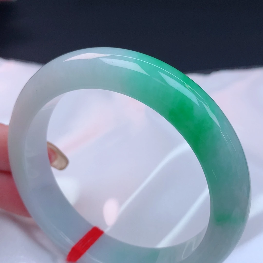 【闪购商品】未镶嵌手镯翡翠57