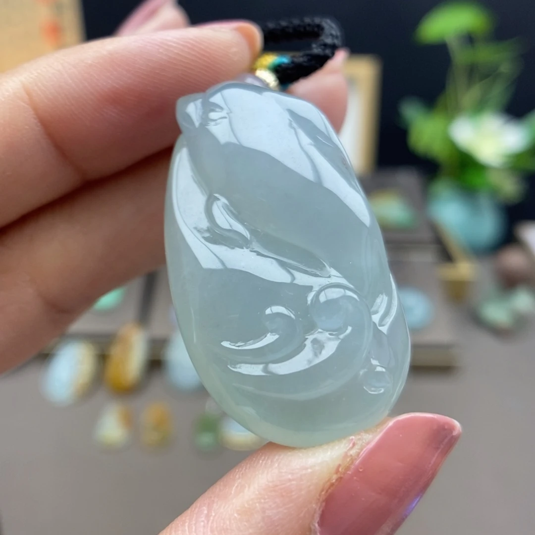 翡翠未镶嵌颈饰吊坠13