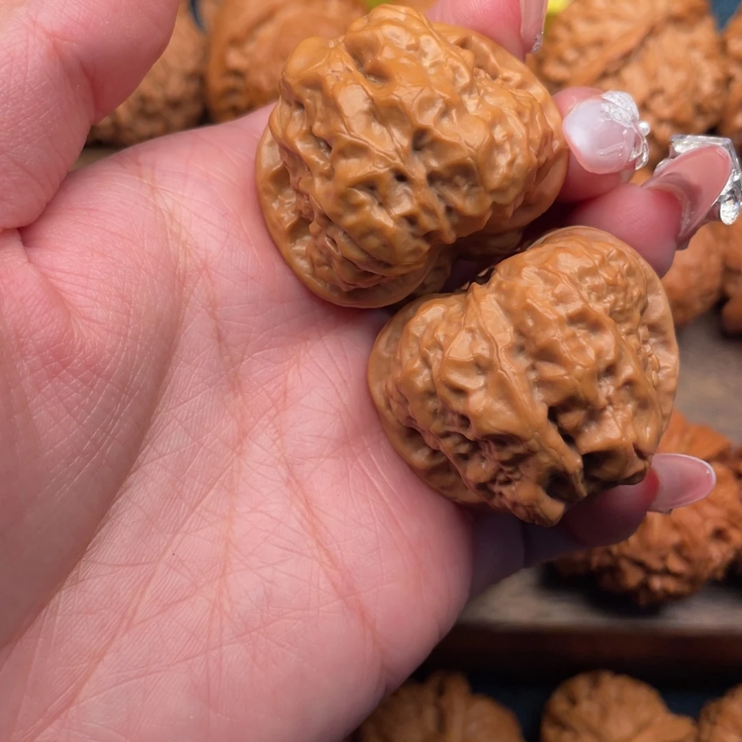 文玩核桃把件全品延庆肌肉蛙38.5