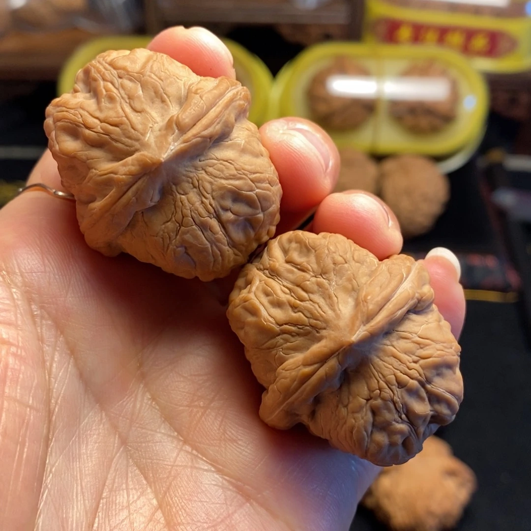 把件桃核战马肚39