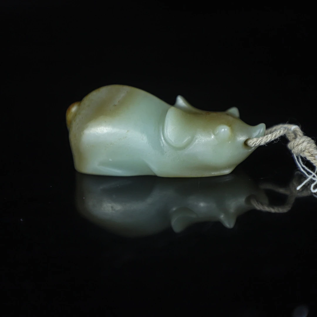 TCWWA09947创汇和田白玉瑞兽把件