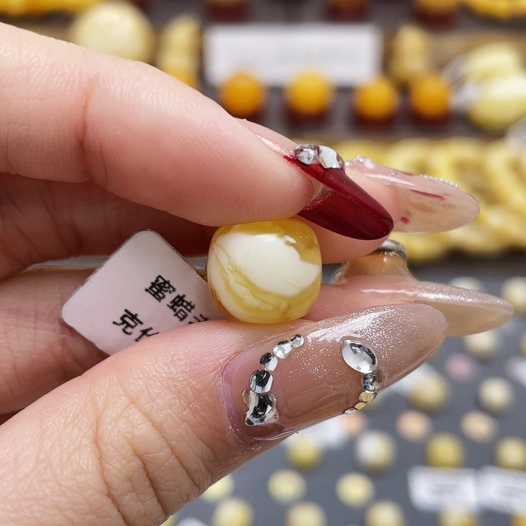 琥珀裸石未镶嵌蜜蜡老型12.3*10.9mm