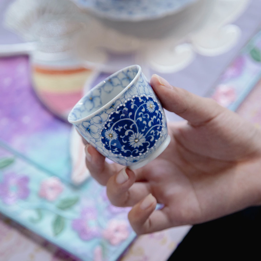 QH0041 素锦山房-新款青花手工雏菊杯