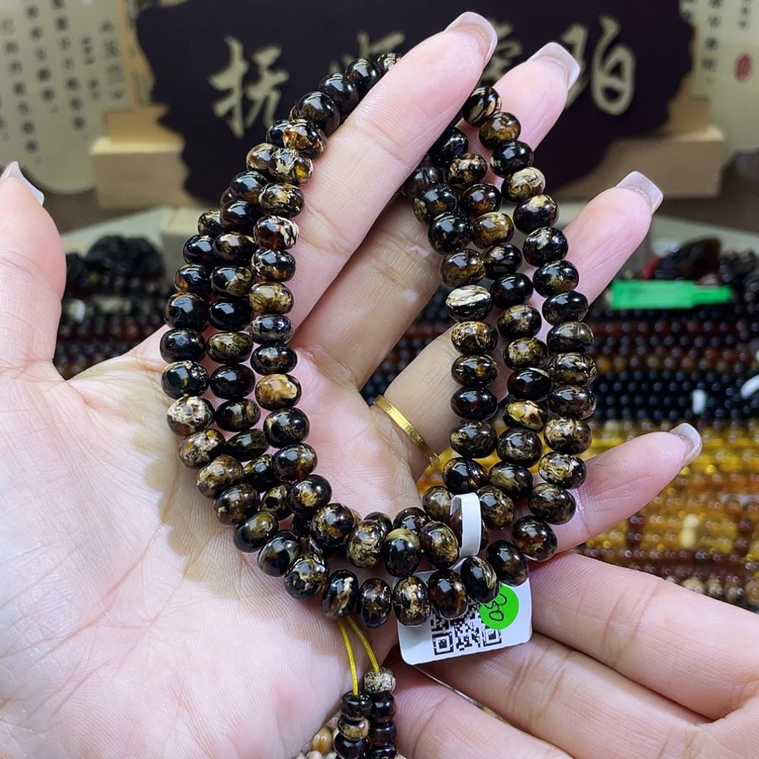 琥珀未镶嵌裸石8+