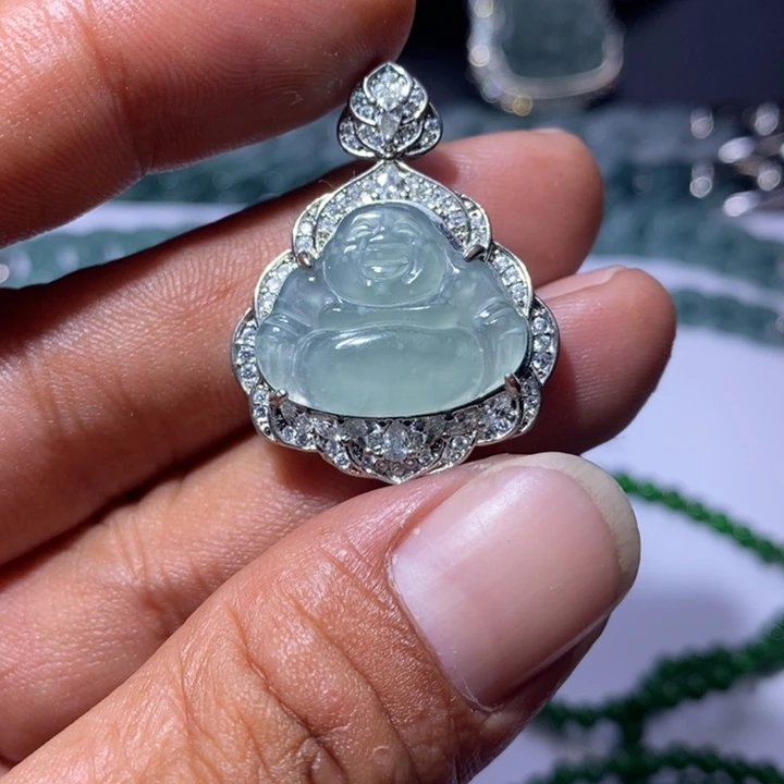 翡翠未镶嵌颈饰天然翡翠