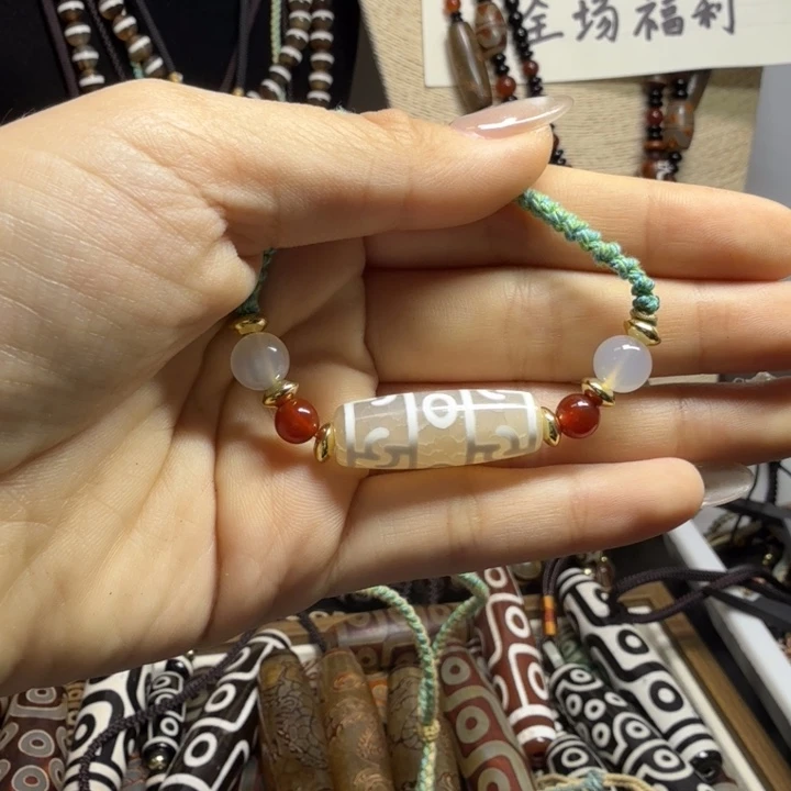 玛瑙/玉髓未镶嵌手链天珠999