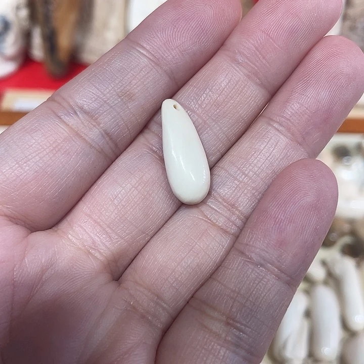 泥塑不打孔联系客服