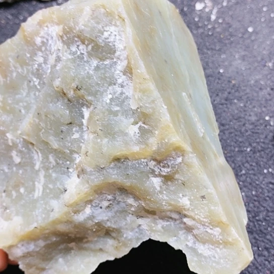 和田玉（糖玉）未镶嵌珠宝半成品