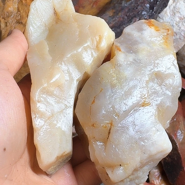 猫***6寿山石寿山石的颜色