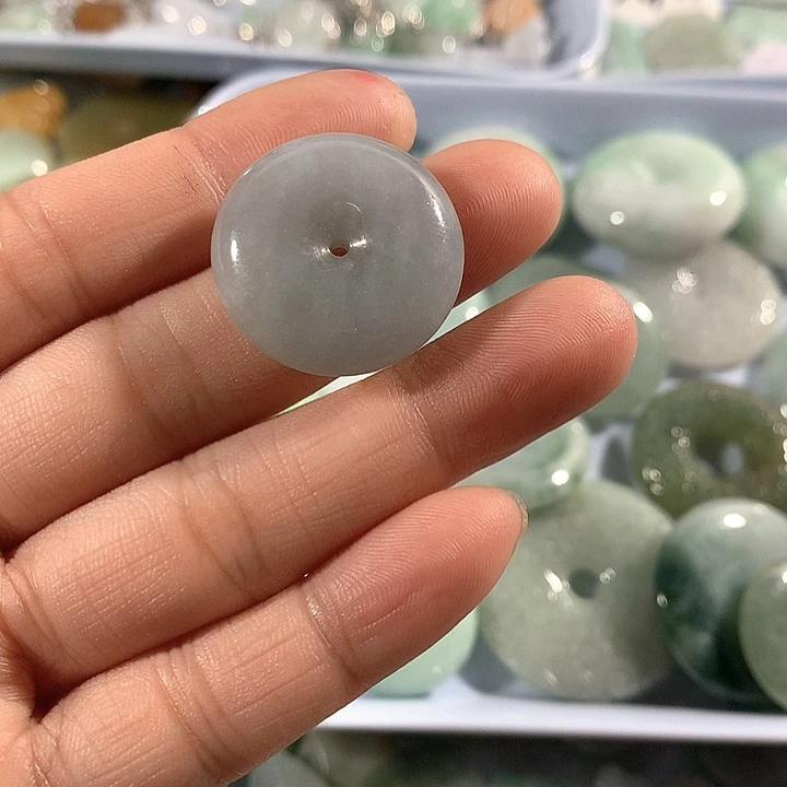 翡翠未镶嵌吊坠(不含链)扣子23.7