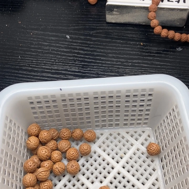 瞎***逛桃核吊坠散籽批发30米